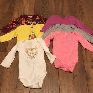 ❌SOLD❌ Carters long sleeve onesies